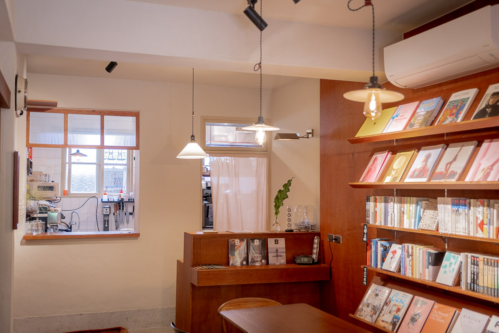 花蓮美崙｜Hon Club圖書俱樂部｜是圖書館、也是咖啡廳