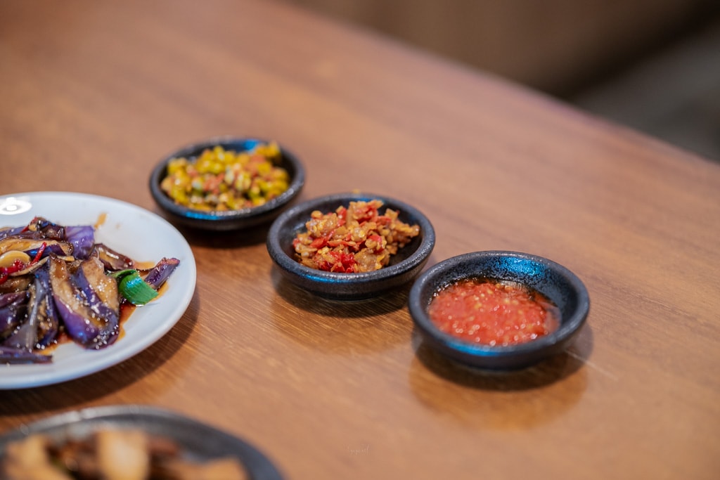 花蓮市區|再回首精緻牛/羊肉麵|經濟實惠湯頭好喝、料多味美、超推牛三寶乾拌麵 - 第29張圖