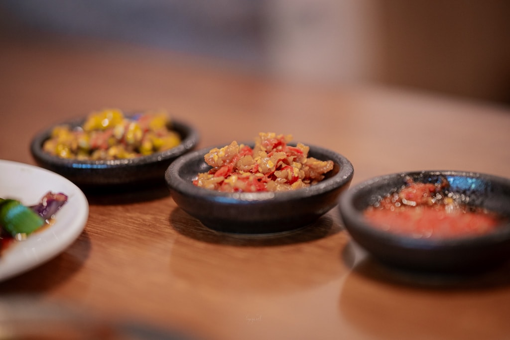 花蓮市區|再回首精緻牛/羊肉麵|經濟實惠湯頭好喝、料多味美、超推牛三寶乾拌麵 - 第7張圖