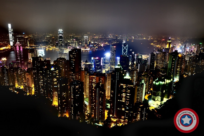 香港中環。山頂纜車太平山夜景